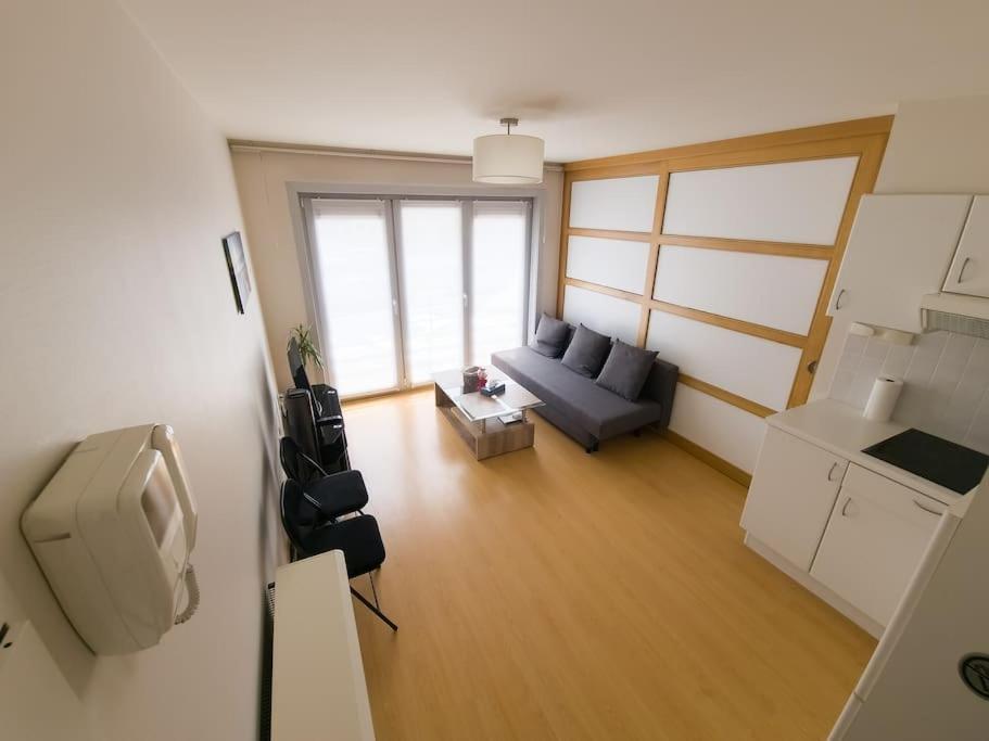 Cozy Studio With Pool Close To The Sea أوستيند المظهر الخارجي الصورة