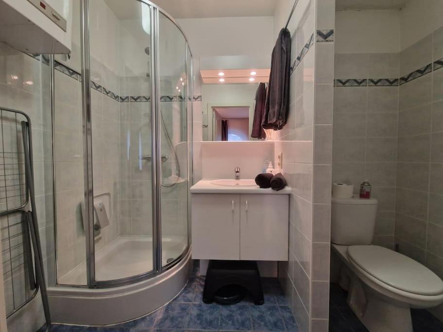 Cozy Studio With Pool Close To The Sea أوستيند المظهر الخارجي الصورة